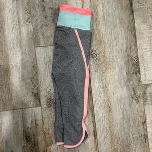 Short cut ivviva leggings for kids, size 10